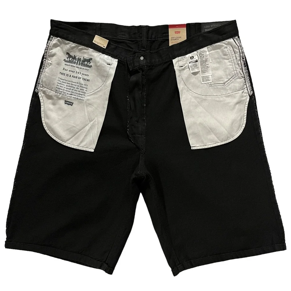 Levis Mens 469 Denim Loose Fit Bermuda Shorts Size 44X11 Solid Black 100% Cotton